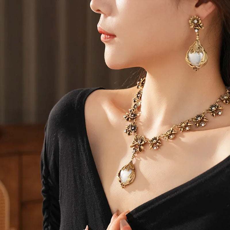 Matilda Vintage Set