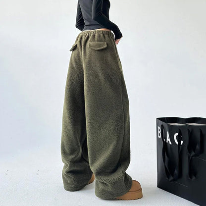 Harper Wide-Leg Fleece Pants