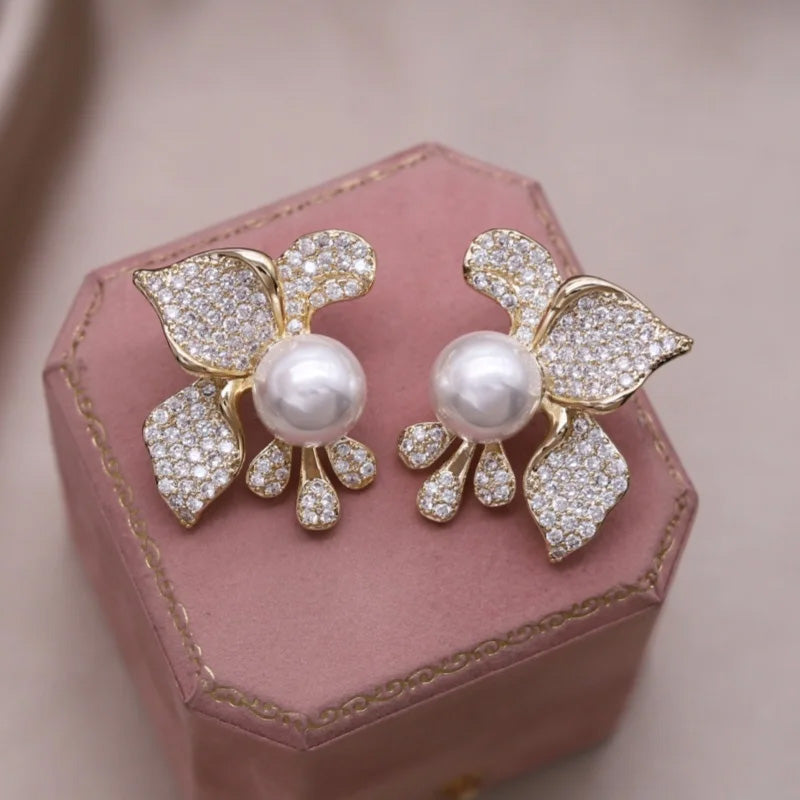 Isla Pearl Royale Earrings
