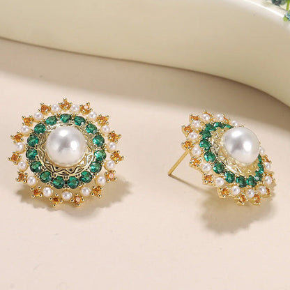 Dara Emerald Pearl Studs