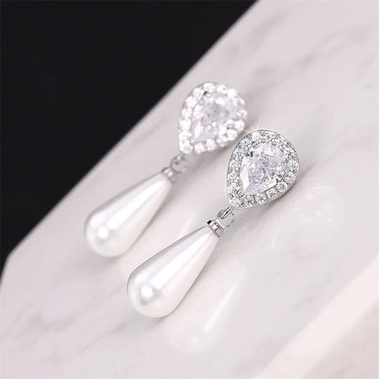 Chloe Teardrop Earrings