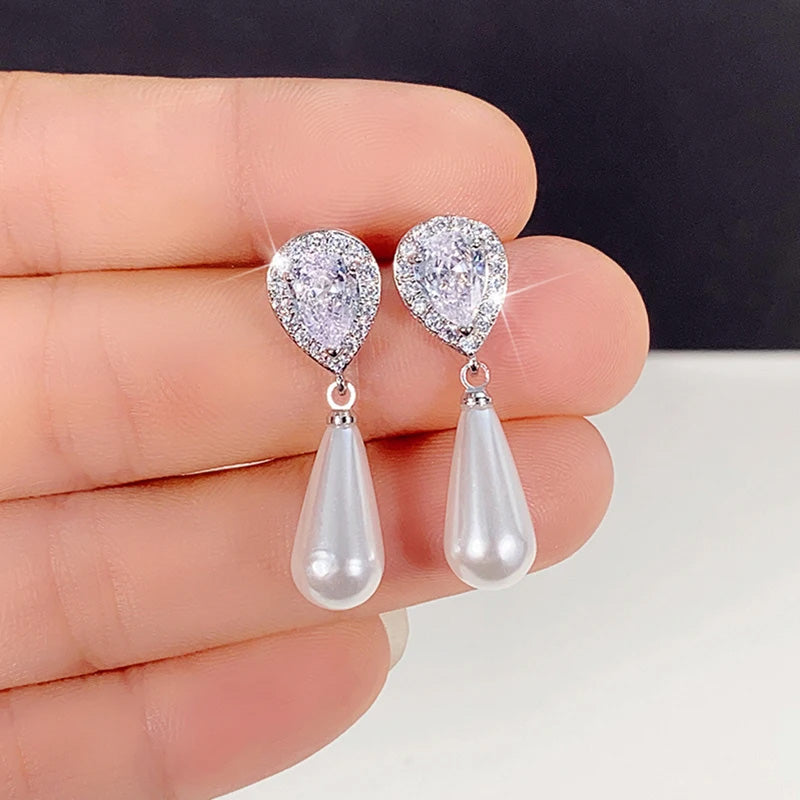 Chloe Teardrop Earrings