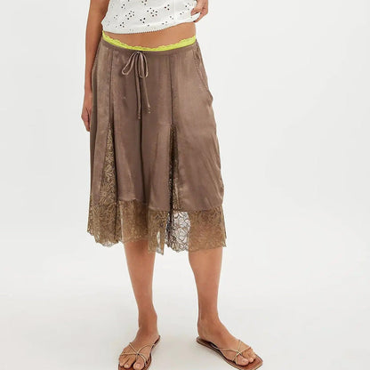 Chloe Lace Hem Lounge Shorts