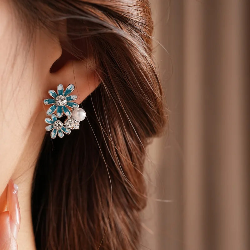 Lilly Spark Studs