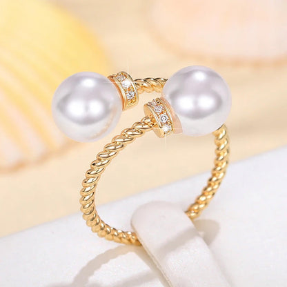 Harper Twist Ring