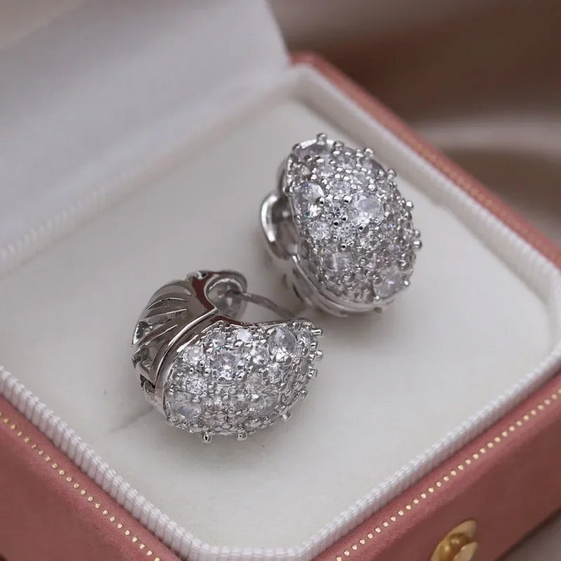 Charlotte Pavé Dome Hoops