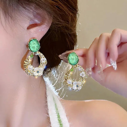 Willow Emerald Bloom Earrings