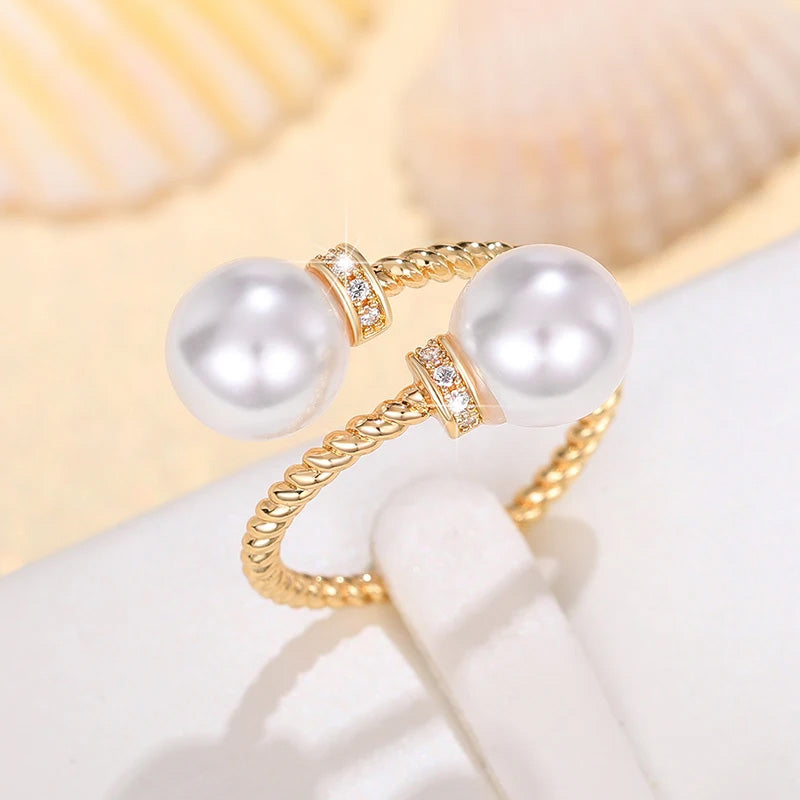 Harper Twist Ring