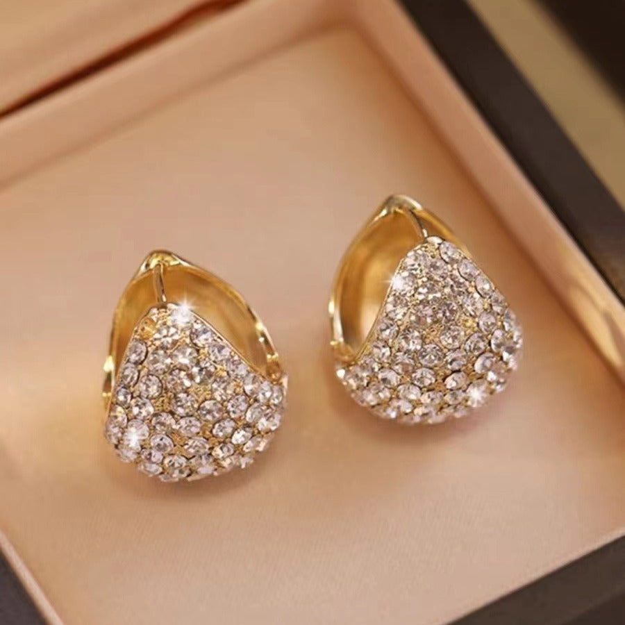 Amelia Hart Crystal Earrings