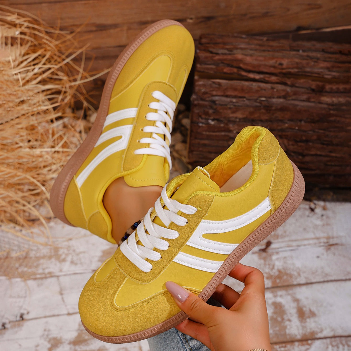 Savana Sneakers