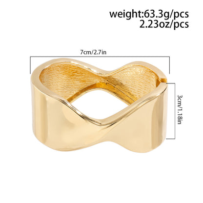 Cecilia Bangles