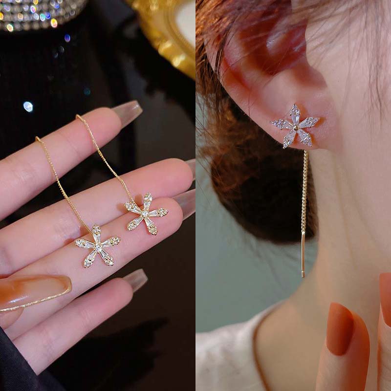 Isla Star Drop Earrings