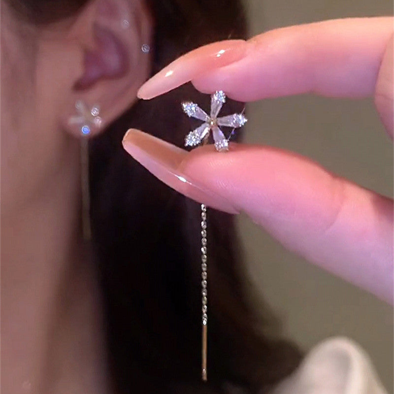Isla Star Drop Earrings