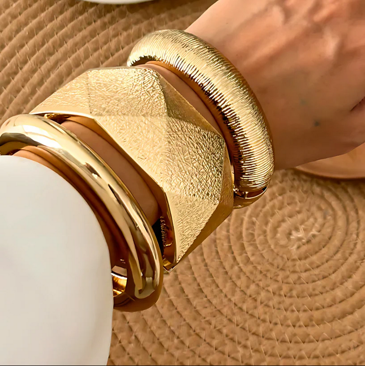 Velora Bangles
