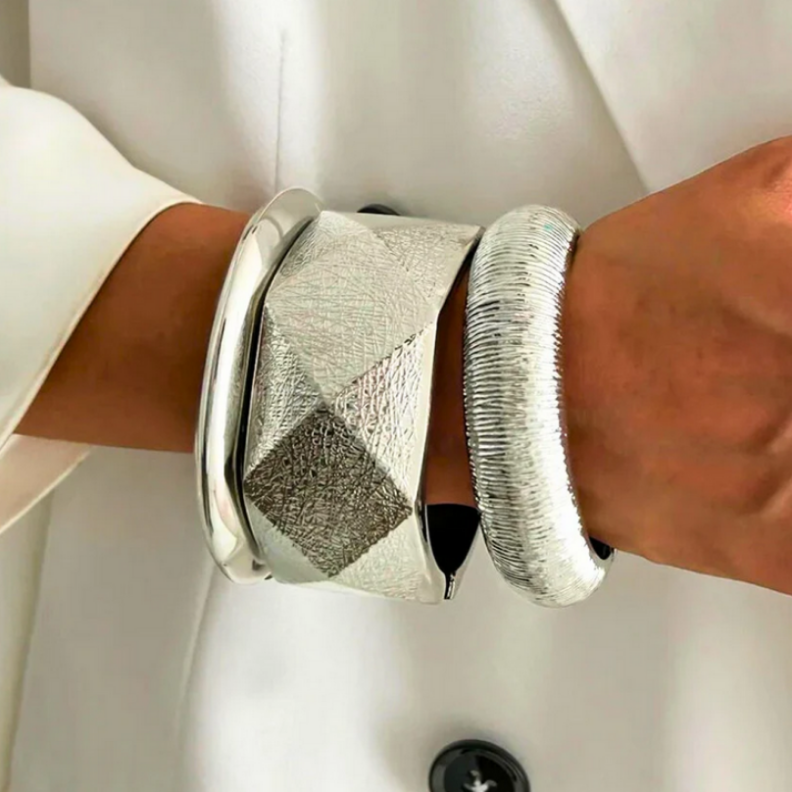 Velora Bangles