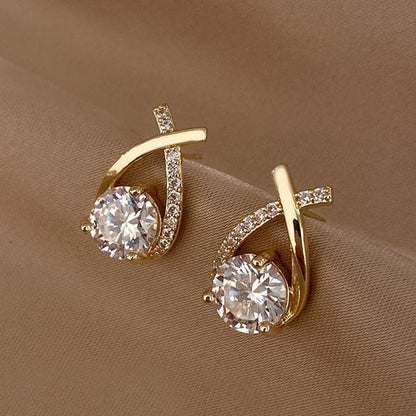 Aurora Curve Stud Earrings