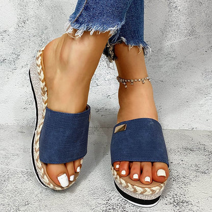 Aurelia Wedge Slides